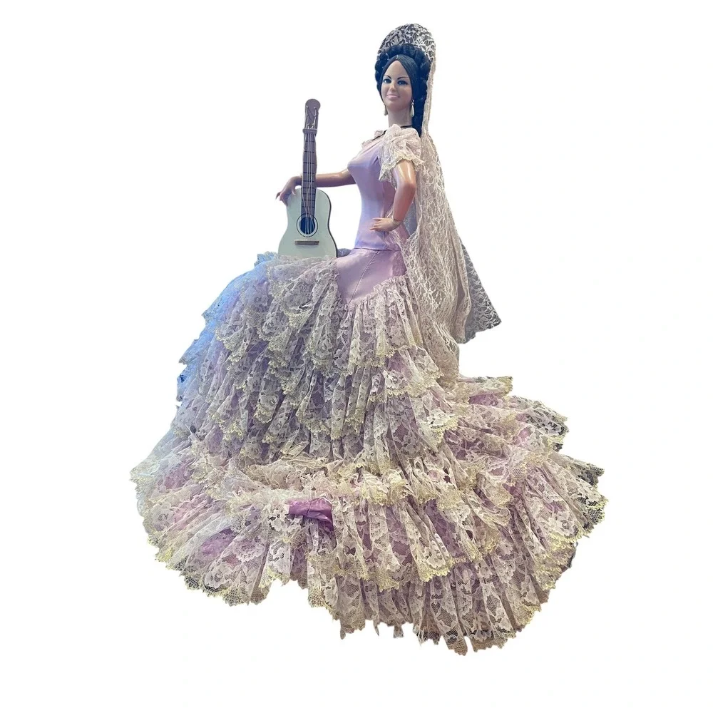 Vintage Marin Chiclana Spanish Flamenco Doll Purple Lace Dress Mantilla Guitar